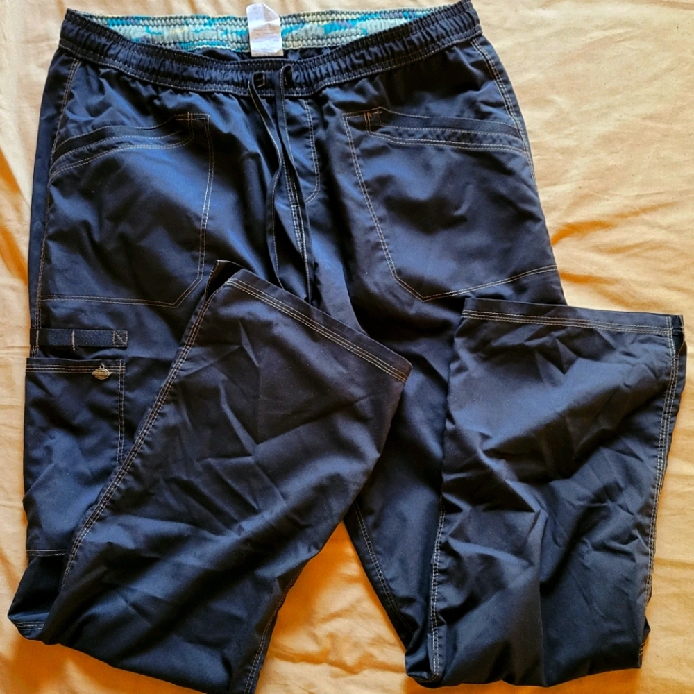 Scrub pant